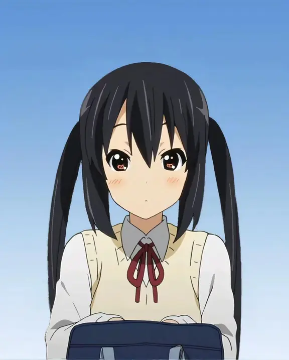 中野梓